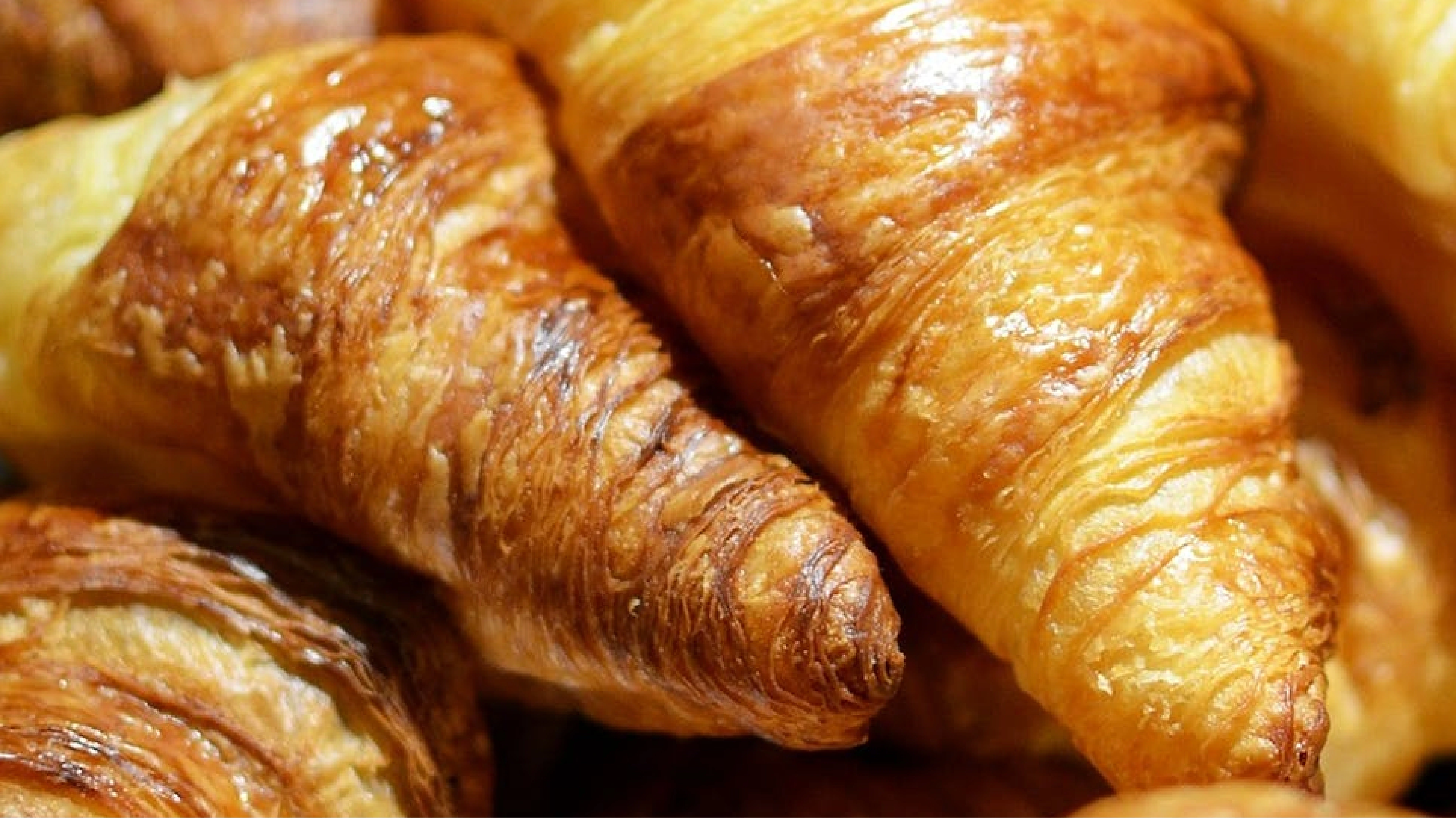 What Butter is Best Used for Viennoiserie: Secrets of Flaky Pastries